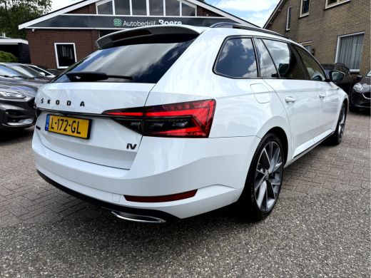 Skoda Superb Combi 1.4 TSI iV Sportline Business Panoramadak, Trekhaak ActivLease financial lease