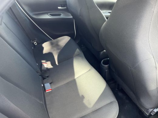 Toyota Aygo X 1.0 VVT-i S-CVT Play | Achteruitrijcamera | Carplay | Airco | ActivLease financial lease