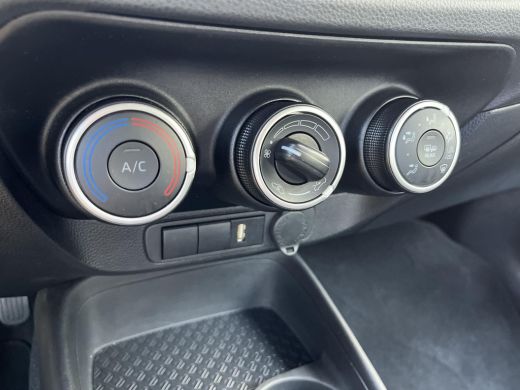Toyota Aygo X 1.0 VVT-i S-CVT Play | Achteruitrijcamera | Carplay | Airco | ActivLease financial lease
