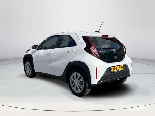 Toyota Aygo X 1.0 VVT-i S-CVT Play | Achteruitrijcamera | Carplay | Airco | ActivLease financial lease
