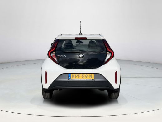 Toyota Aygo X 1.0 VVT-i S-CVT Play | Achteruitrijcamera | Carplay | Airco | ActivLease financial lease