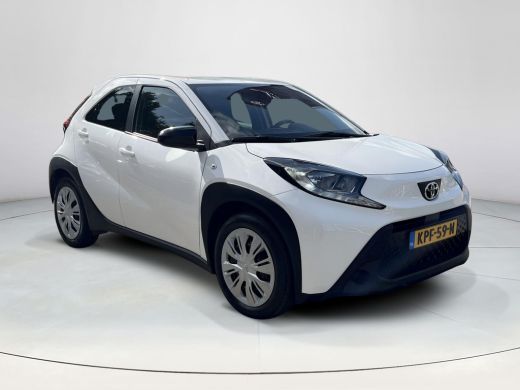 Toyota Aygo X 1.0 VVT-i S-CVT Play | Achteruitrijcamera | Carplay | Airco | ActivLease financial lease