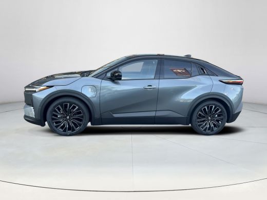 Toyota C-HR+ Executive AWD 77 kWh ActivLease financial lease