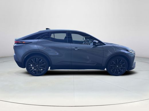 Toyota C-HR+ Executive AWD 77 kWh ActivLease financial lease