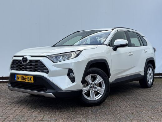 Toyota RAV4 2.0 VVT-iE Business Trekhaak (2000 kg) Adapt.Cruise Carplay Camera Voll.Dealer Onderhouden! ActivLease financial lease