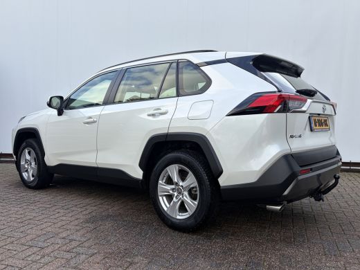 Toyota RAV4 2.0 VVT-iE Business Trekhaak (2000 kg) Adapt.Cruise Carplay Camera Voll.Dealer Onderhouden! ActivLease financial lease
