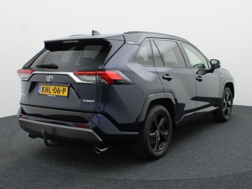 Toyota RAV4 2.5 Hybrid AWD Bi-Tone | Trekhaak afnb. | Elk. A-klep | Stuur & Stoel verw. | Keyless | Prijs Rij... ActivLease financial lease