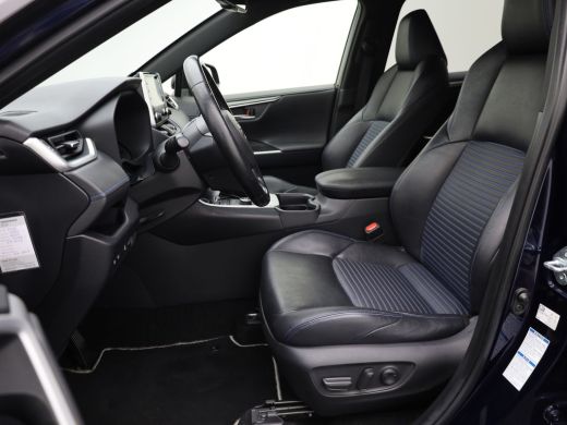 Toyota RAV4 2.5 Hybrid AWD Bi-Tone | Trekhaak afnb. | Elk. A-klep | Stuur & Stoel verw. | Keyless | Prijs Rij... ActivLease financial lease