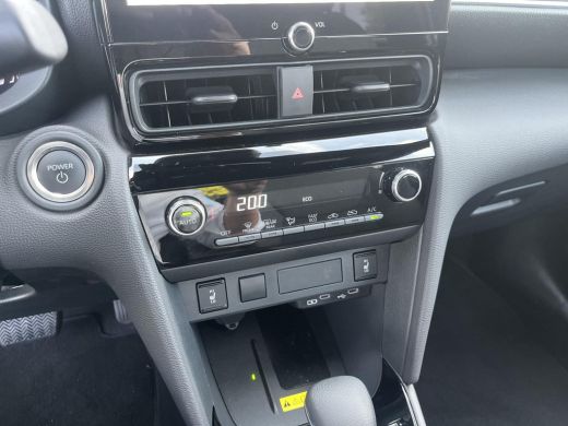 Toyota Yaris Cross 1.5 Hybrid 115 Dynamic | Comfort Pack | All weather banden | ActivLease financial lease