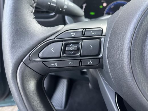 Toyota Yaris Cross 1.5 Hybrid 115 Dynamic | Comfort Pack | All weather banden | ActivLease financial lease