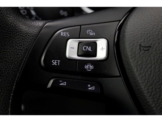 Volkswagen Crafter e-Crafter 36 kWh 100% Elektrisch L3H3 (L2H2) D.C. Laadklep 500kg SOH 94% 02-2020 ActivLease financial lease