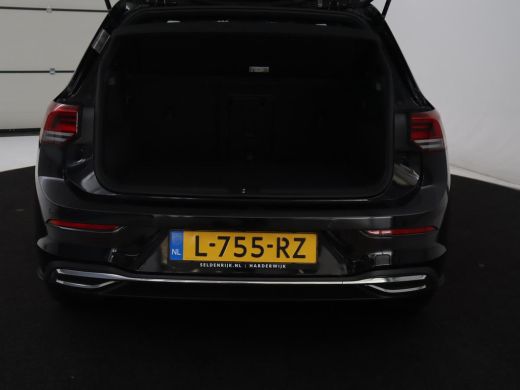 Volkswagen Golf 1.4 eHybrid GTE | SOH 90,0% | Panoramadak | Leder | Adaptive cruise | Memory | Trekhaak | Stuur/s... ActivLease financial lease