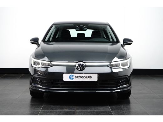 Volkswagen Golf 1.4 eHybrid Style l Elektr. Stoel incl Memory l Trekhaak Elektr. l Velours Bekleding l Stoelverwa... ActivLease financial lease