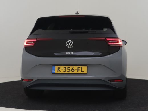 Volkswagen ID.3 First Plus 58 kWh l Afneembare Trekhaak | Stoel- en stuurverwarming | Matrix verlichting | Achter... ActivLease financial lease