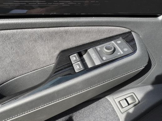 Volkswagen ID.7 77 kWh Pro Business VAN:47.900,- VOOR: 44.440,- UW HERFSTVOORDEEL:3.460,- SOH 96%| 360 CAMERA | E... ActivLease financial lease