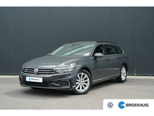 Volkswagen Passat Variant 1.4 TSI PHEV GTE Business SOH 92% | Achteruitrijcamera | Cruise control adaptief | Keyles... ActivLease financial lease