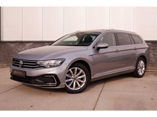 Volkswagen Passat Variant 1.4 TSI PHEV GTE Business | Pano | Elek. Trekhaak | Carplay | LED | Camera | Navi | Alcan... ActivLease financial lease