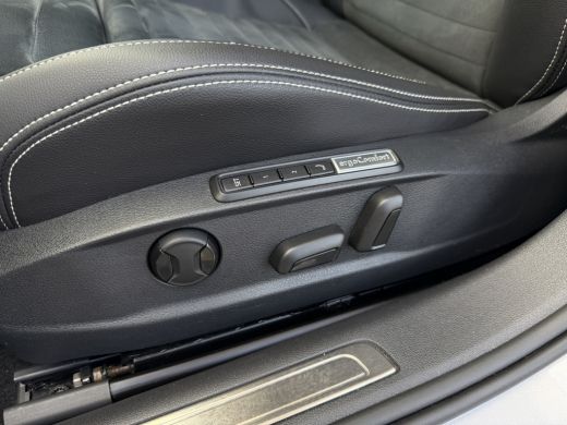 Volkswagen Passat Variant 1.4 TSI PHEV GTE Business | Pano | Elek. Trekhaak | Carplay | LED | Camera | Navi | Alcan... ActivLease financial lease