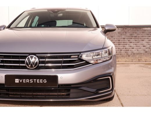 Volkswagen Passat Variant 1.4 TSI PHEV GTE Business | Pano | Elek. Trekhaak | Carplay | LED | Camera | Navi | Alcan... ActivLease financial lease