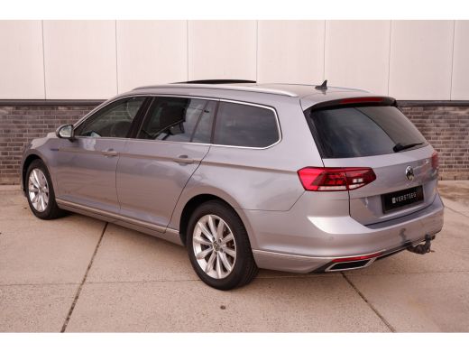 Volkswagen Passat Variant 1.4 TSI PHEV GTE Business | Pano | Elek. Trekhaak | Carplay | LED | Camera | Navi | Alcan... ActivLease financial lease