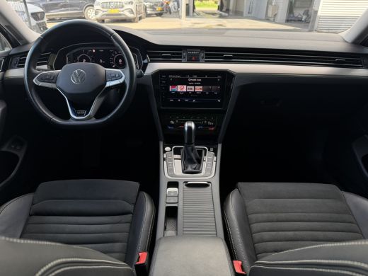 Volkswagen Passat Variant 1.4 TSI PHEV GTE Business | Pano | Elek. Trekhaak | Carplay | LED | Camera | Navi | Alcan... ActivLease financial lease