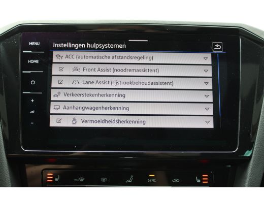 Volkswagen Passat Variant 1.4 TSI PHEV GTE Business SOh 91,2% IQ LIGHT NAVI PANO TREKHAAK 134000KM!!! ActivLease financial lease