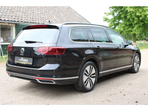 Volkswagen Passat Variant 1.4 TSI PHEV GTE Business SOh 91,2% IQ LIGHT NAVI PANO TREKHAAK 134000KM!!! ActivLease financial lease