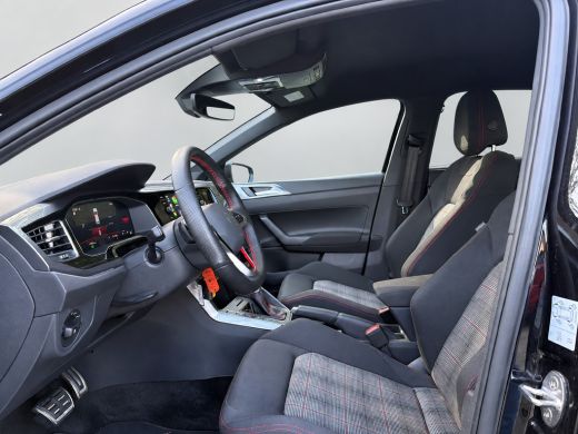 Volkswagen Polo 2.0 TSI GTI TSI 210PK DSG GTI-SPORT IQ-LIGHT/PDC/CARPLAY ActivLease financial lease
