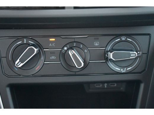 Volkswagen Polo Life Edition | 'App-Connect' smartphone integratie | Buitenspiegels elektrisch instel- verwarm- e... ActivLease financial lease