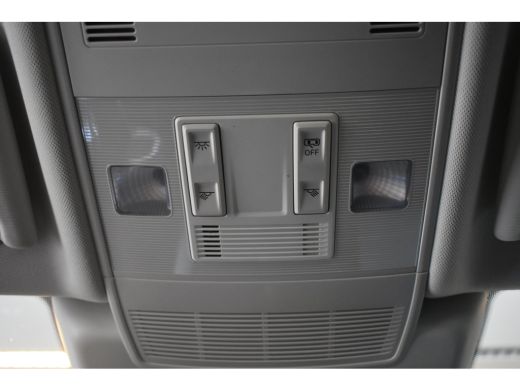 Volkswagen Polo Life Edition | 'App-Connect' smartphone integratie | Buitenspiegels elektrisch instel- verwarm- e... ActivLease financial lease
