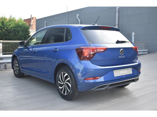 Volkswagen Polo Life Edition | 'App-Connect' smartphone integratie | Buitenspiegels elektrisch instel- verwarm- e... ActivLease financial lease