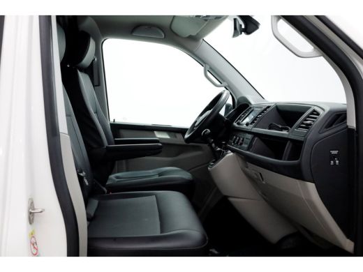 Volkswagen Transporter T6 2.0 TDI 102pk L1H1 Comfortline Airco/Navi/Achterklep 01-2018 ActivLease financial lease