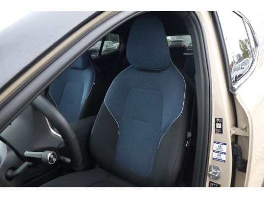 Volvo  EX30 Single Motor Extended Range Plus 69 kWh | Sand Dune | SOH 100% | SnelLeverbaar! ActivLease financial lease
