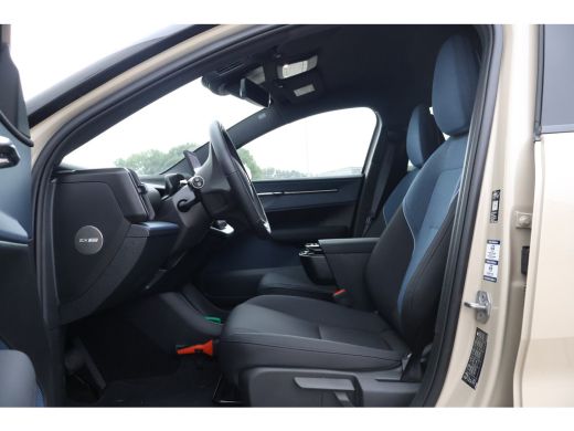 Volvo  EX30 Single Motor Extended Range Plus 69 kWh | Sand Dune | SOH 100% | SnelLeverbaar! ActivLease financial lease