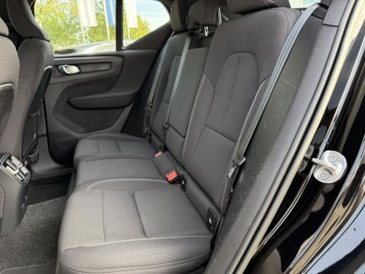 Volvo  XC40 Recharge Core 70 kWh VAN: &euro; 31.900- VOOR: &euro; 29.877,- UW HERFSTVOORDEEL: &euro; 2.023,-| SOH 91%| ELEK... ActivLease financial lease