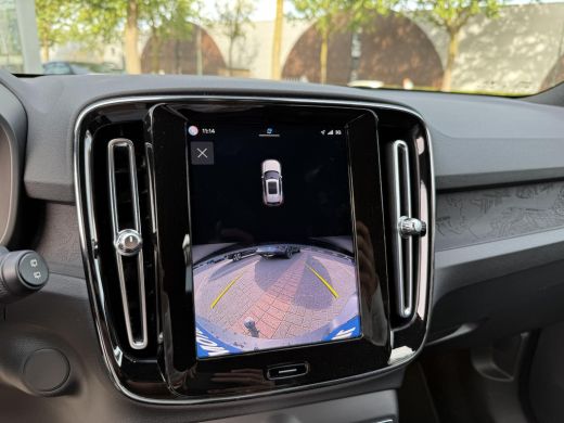 Volvo  XC40 Recharge Core 70 kWh VAN: &euro; 31.900- VOOR: &euro; 29.877,- UW HERFSTVOORDEEL: &euro; 2.023,-| SOH 91%| ELEK... ActivLease financial lease