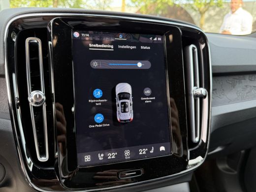 Volvo  XC40 Recharge Core 70 kWh VAN: &euro; 31.900- VOOR: &euro; 29.877,- UW HERFSTVOORDEEL: &euro; 2.023,-| SOH 91%| ELEK... ActivLease financial lease