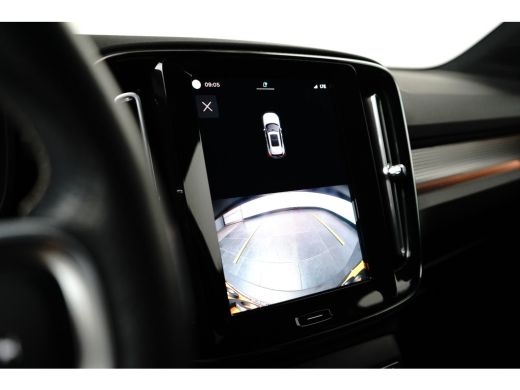 Volvo  XC40 Recharge P8 AWD R-Design | Camera | Warmtepomp | 20'' | Apple Carplay/Android Auto | Adapt. Cruise | ActivLease financial lease