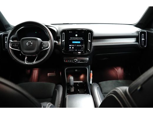 Volvo  XC40 Recharge P8 AWD R-Design | Camera | Warmtepomp | 20'' | Apple Carplay/Android Auto | Adapt. Cruise | ActivLease financial lease
