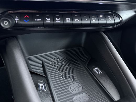 Alfa Romeo Junior 1.2 Turbo Hybrid Ibrida Ti | Achteruitrijcamera | Apple Carplay/Android Auto|telefoonintegratie p... ActivLease financial lease