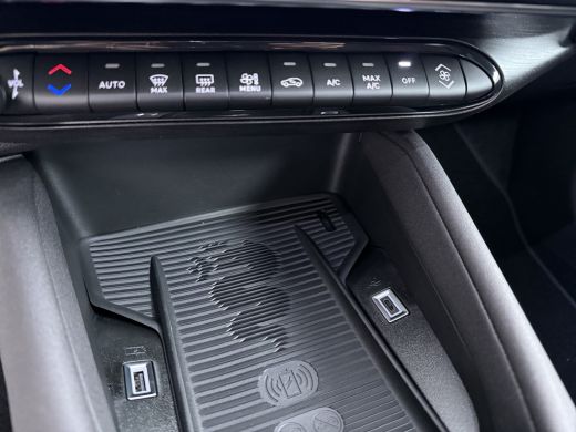 Alfa Romeo Junior 1.2 Turbo Hybrid Ibrida Ti | Achteruitrijcamera | Apple Carplay/Android Auto|telefoonintegratie p... ActivLease financial lease