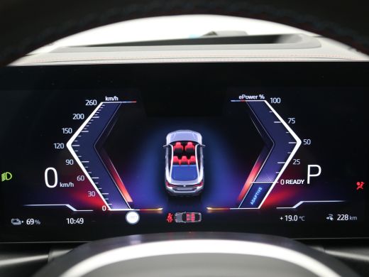BMW i4 M50 High Executive 84 kWh / AWD / 544PK / 450 km WLTP / Warmtepomp / 3 Fase laden / M-Performance... ActivLease financial lease