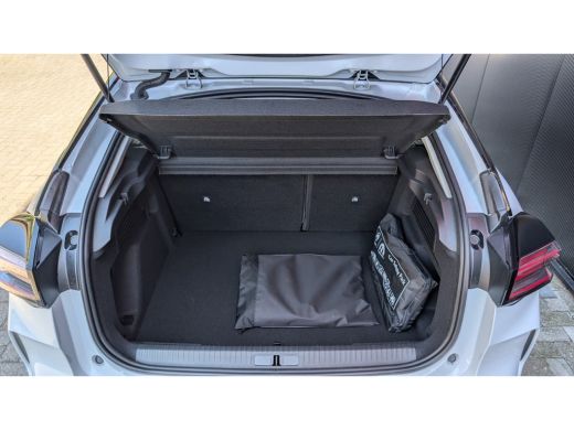 Citroën &euml;-C4 Collection 156pk Extended range 54 kWh | Navigatie | Apple Carplay / Android Auto | Camera | Stoe... ActivLease financial lease