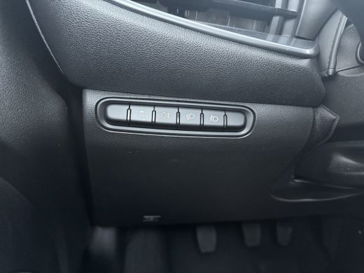 Fiat 500 ICON | 10,25" touchscreen radio met Bluetooth, DAB & USB | Automatische airconditioning | Isofix ... ActivLease financial lease