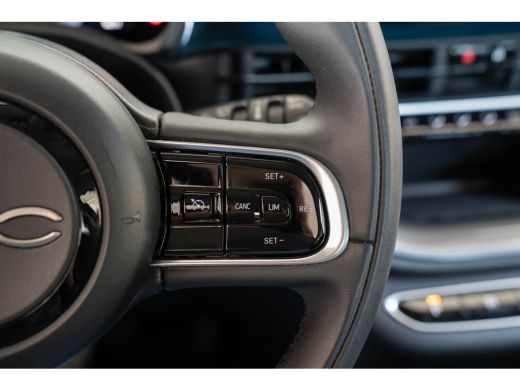 Fiat 500e Icon 42 kWh | Camera | Stoelverwarming | Parkeersensoren | Apple Carplay & Android Auto | Climate... ActivLease financial lease