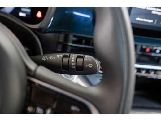 Fiat 500e Icon 42 kWh | Camera | Stoelverwarming | Parkeersensoren | Apple Carplay & Android Auto | Climate... ActivLease financial lease