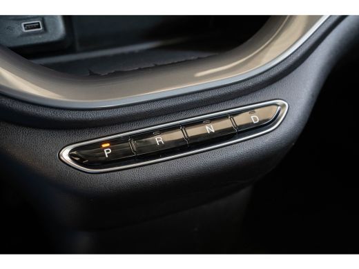Fiat 500e Icon 42 kWh | Camera | Stoelverwarming | Parkeersensoren | Apple Carplay & Android Auto | Climate... ActivLease financial lease