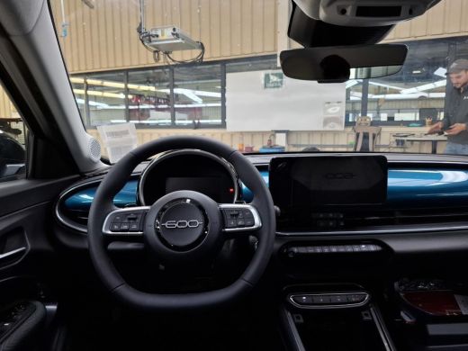 Fiat 600 1.2 Hybrid Icon 145pk Tot 8 Jaar Garantie! | Navigatie | Allseason | Climate Control | Cruise Con... ActivLease financial lease