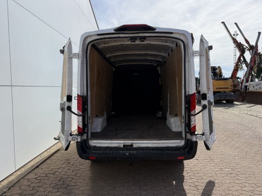 Ford E-Transit 68kWh 184PK L3H2 317km WLTP 94% (SOH) BEV Snelladen Carplay Climate control Camera Parkeersensore... ActivLease financial lease