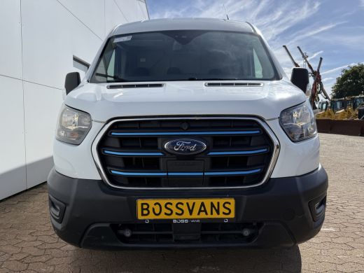 Ford E-Transit 68kWh 184PK L3H2 317km WLTP 94% (SOH) BEV Snelladen Carplay Climate control Camera Parkeersensore... ActivLease financial lease